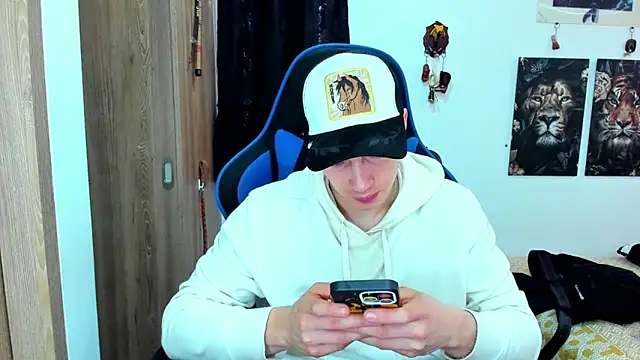 Snapshot of javiersexymann chatting on December 16, 2024, 5:33 pm javiersexymann online show from December 16, 2024, 5:33 pm