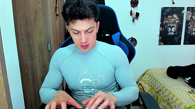 Snapshot of javiersexymann chatting on December 19, 2024, 8:44 pm javiersexymann online show from December 19, 2024, 8:44 pm