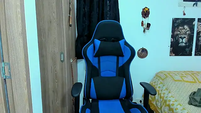 Snapshot of javiersexymann chatting on December 29, 2024, 8:37 pm javiersexymann online show from December 29, 2024, 8:37 pm