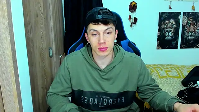 Snapshot of javiersexymann chatting on January 13, 2025, 10:56 pm javiersexymann online show from January 13, 2025, 10:56 pm