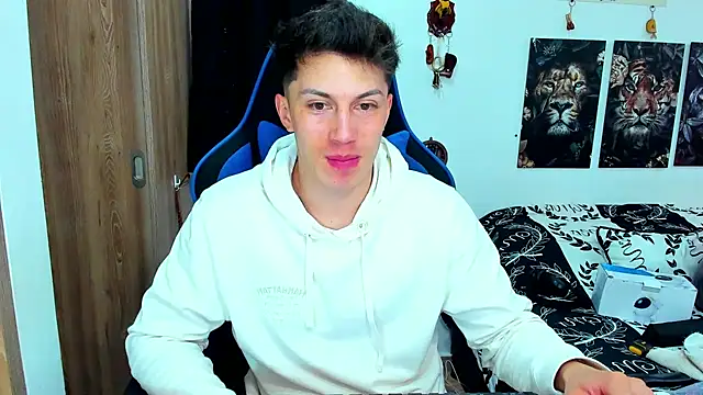 Snapshot of javiersexymann chatting on January 22, 2025, 7:45 pm javiersexymann online show from January 22, 2025, 7:45 pm