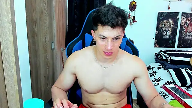 Snapshot of javiersexymann chatting on February 14, 2025, 8:05 pm javiersexymann online show from February 14, 2025, 8:05 pm