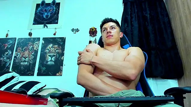 Snapshot of javiersexymann chatting on March 17, 2025, 5:56 am javiersexymann online show from March 17, 2025, 5:56 am