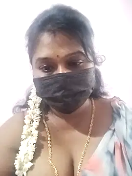 Snapshot of chaitara-reddy chatting on September 11, 2025, 8:14 am chaitara-reddy online show from September 11, 2025, 8:14 am