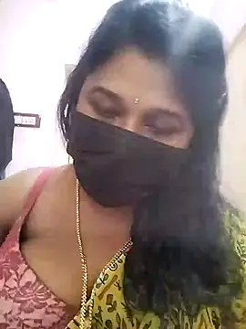 Snapshot of chaitara-reddy chatting on October 21, 2025, 8:04 am chaitara-reddy online show from October 21, 2025, 8:04 am