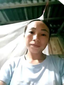 lucybaby00 online show from September 26, 2025, 11:36 am