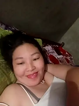 phunphun online show from October 22, 2025, 1:44 pm