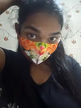 Snapshot of khhlmn chatting on November 15, 2025, 9:32 pm khhlmn online show from November 15, 2025, 9:32 pm