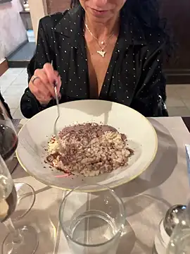 eddivad6974 online show from October 8, 2025, 7:33 pm