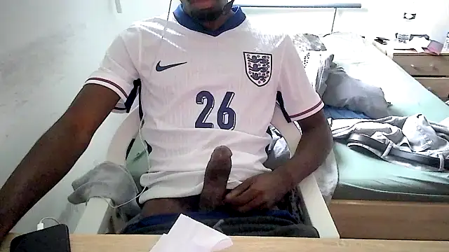 Snapshot of junior21m chatting on October 13, 2025, 2:17 pm junior21m online show from October 13, 2025, 2:17 pm