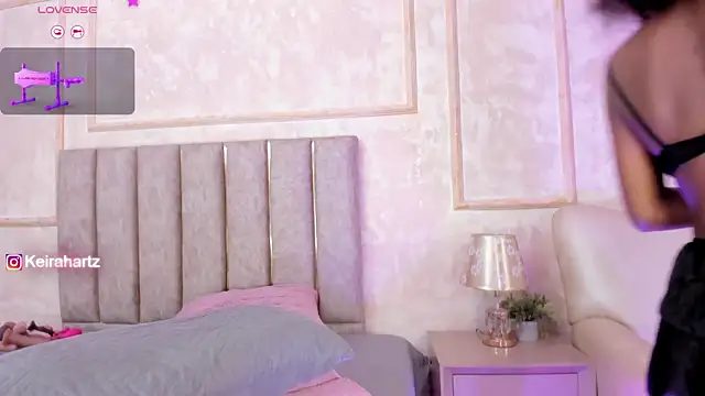 Snapshot of Keirahartz chatting on December 14, 2025, 4:07 am Keirahartz online show from December 14, 2025, 4:07 am