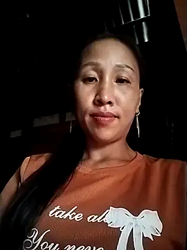 Snapshot of cute_love00 chatting on September 22, 2025, 3:19 am cute love00 online show from September 22, 2025, 3:19 am