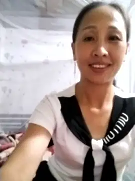 Snapshot of cute_love00 chatting on September 27, 2025, 2:33 pm cute love00 online show from September 27, 2025, 2:33 pm