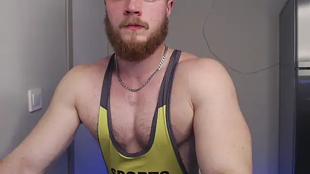 Snapshot of VictorTransMan chatting on November 24, 2025, 10:20 pm VictorTransMan online show from November 24, 2025, 10:20 pm