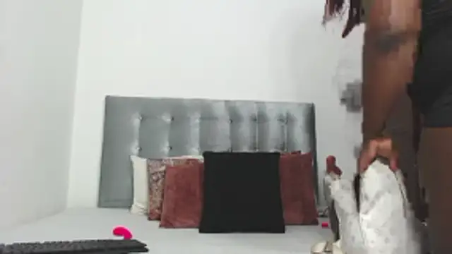 Snapshot of DaiishaWolf chatting on November 12, 2025, 7:35 pm DaiishaWolf online show from November 12, 2025, 7:35 pm