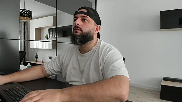 DravenPeak online show from November 1, 2025, 10:06 am