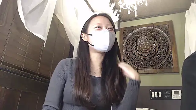 Snapshot of BROsister chatting on December 5, 2025, 10:13 am BROsister online show from December 5, 2025, 10:13 am