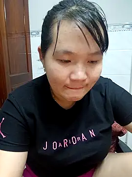  Babyrose  online show from October 1, 2025, 3:07 pm