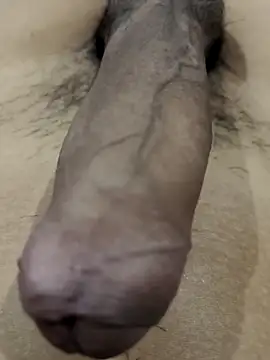 Snapshot of official_plsr5 chatting on October 9, 2025, 12:58 pm official plsr5 online show from October 9, 2025, 12:58 pm