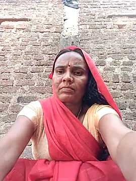 Snapshot of Pinky12A chatting on October 12, 2025, 9:30 am Pinky12A online show from October 12, 2025, 9:30 am
