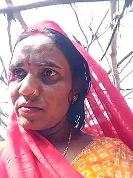 Pinky12A online show from November 22, 2025, 4:00 am