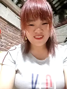 Snapshot of sukabae00 chatting on September 14, 2025, 1:21 pm sukabae00 online show from September 14, 2025, 1:21 pm