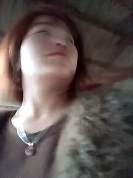 sukabae00 online show from November 11, 2025, 12:21 am