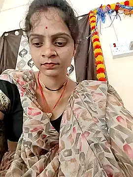 Sonam dhakad online show from October 5, 2025, 7:28 am