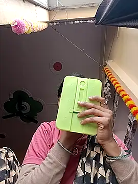 Sonam dhakad online show from December 2, 2025, 5:13 am