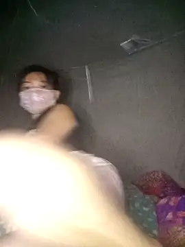 qychiu online show from November 17, 2025, 11:27 am