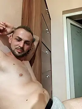 papichulo0099 online show from September 17, 2025, 6:42 pm