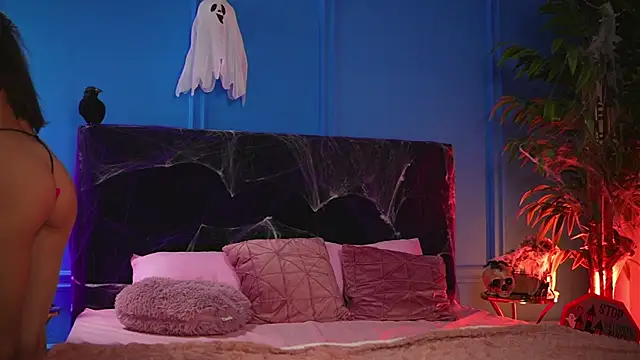 Snapshot of alexxisrae chatting on October 30, 2025, 6:37 am alexxisrae online show from October 30, 2025, 6:37 am