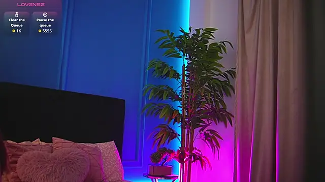 Snapshot of alexxisrae chatting on December 2, 2025, 4:18 am alexxisrae online show from December 2, 2025, 4:18 am