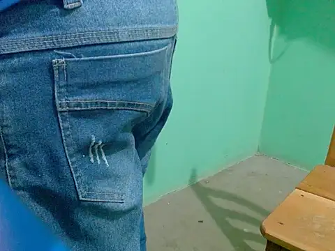 Snapshot of pau888kkkk chatting on September 10, 2025, 10:37 am pau888kkkk online show from September 10, 2025, 10:37 am