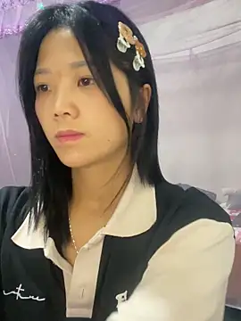 Snapshot of thaoyeuuu chatting on September 23, 2025, 7:11 am thaoyeuuu online show from September 23, 2025, 7:11 am