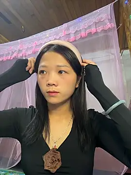 thaoyeuuu online show from October 26, 2025, 9:15 am