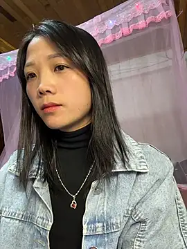 thaoyeuuu online show from November 27, 2025, 10:06 am