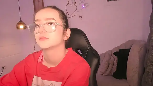 Snapshot of kristal_joi_dl chatting on September 15, 2025, 12:38 pm kristal joi dl online show from September 15, 2025, 12:38 pm