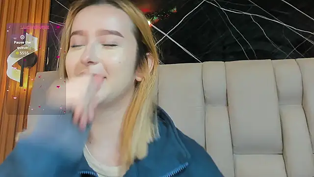 Snapshot of kristal_joi_dl chatting on November 7, 2025, 12:27 pm kristal joi dl online show from November 7, 2025, 12:27 pm