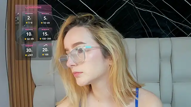 Snapshot of kristal_joi_dl chatting on November 23, 2025, 1:16 am kristal joi dl online show from November 23, 2025, 1:16 am