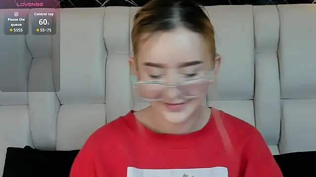 Snapshot of kristal_joi_dl chatting on November 27, 2025, 1:02 pm kristal joi dl online show from November 27, 2025, 1:02 pm