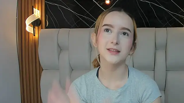 Snapshot of kristal_joi_dl chatting on December 4, 2025, 11:41 am kristal joi dl online show from December 4, 2025, 11:41 am