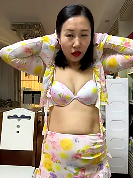 Snapshot of sushan_love chatting on November 24, 2025, 1:38 am sushan love online show from November 24, 2025, 1:38 am