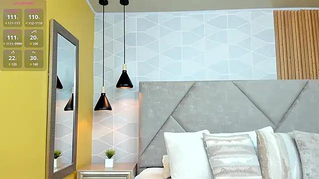 Brunnette Sensation online show from November 14, 2025, 6:17 pm