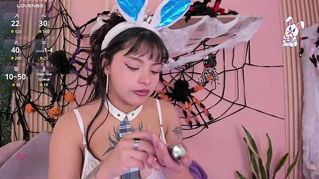 Snapshot of Mia_zafir chatting on October 30, 2025, 3:30 am Mia zafir online show from October 30, 2025, 3:30 am