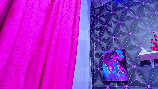 Snapshot of Shantall_ks chatting on October 19, 2025, 5:08 am Shantall ks online show from October 19, 2025, 5:08 am