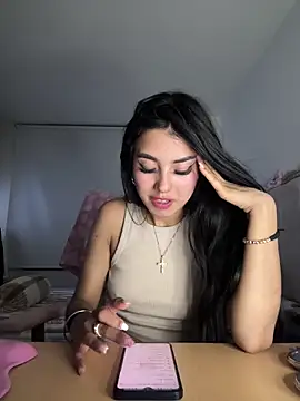 Victoria alson online show from September 14, 2025, 3:27 am