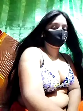 Snapshot of Mistompa24 chatting on October 11, 2025, 4:55 am Mistompa24 online show from October 11, 2025, 4:55 am