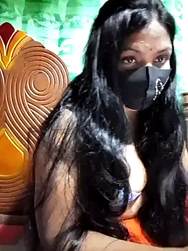 Snapshot of Mistompa24 chatting on October 12, 2025, 5:34 pm Mistompa24 online show from October 12, 2025, 5:34 pm