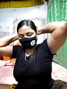 Snapshot of Mistompa24 chatting on October 30, 2025, 6:15 am Mistompa24 online show from October 30, 2025, 6:15 am